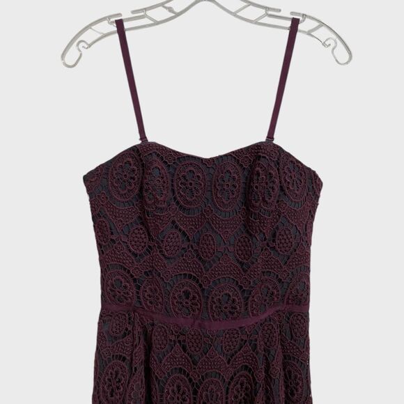 Club Monaco Lace Overlay Mini Dress Women Size 2 Burgundy Feminine Romantic Y2K - Picture 3 of 14